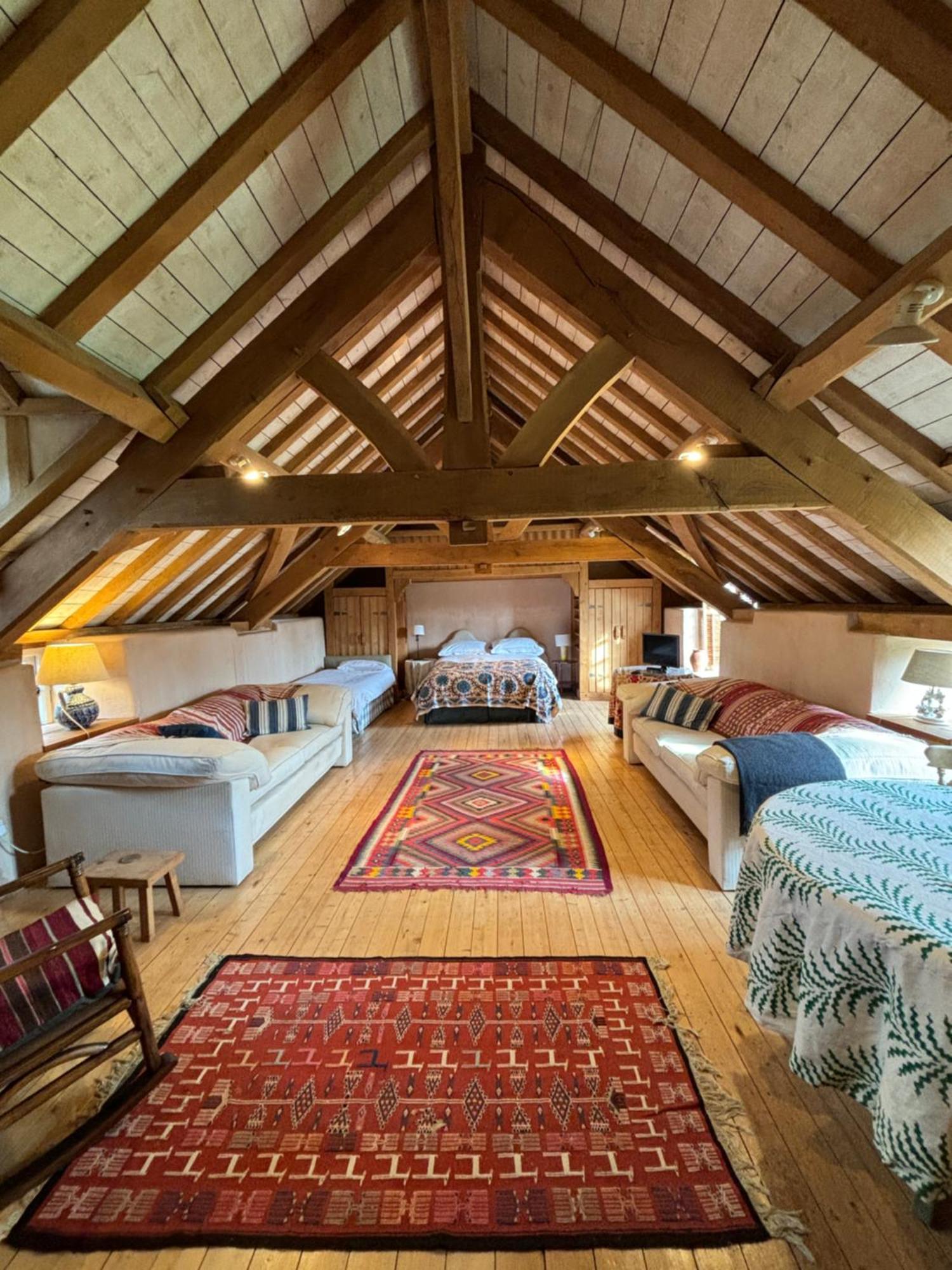 The Oak Room, Oxfordshire Weston on the Green Exterior foto